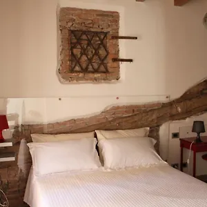 2* Bed & Breakfast La Filanda